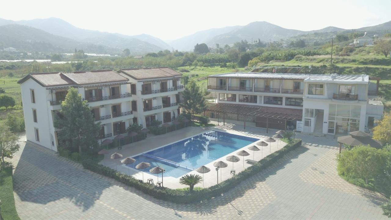 Vouni King Hotel Limnitis Exteriér fotografie