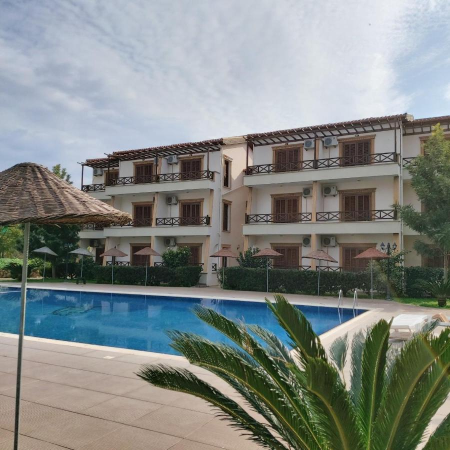 Vouni King Hotel Limnitis Exteriér fotografie