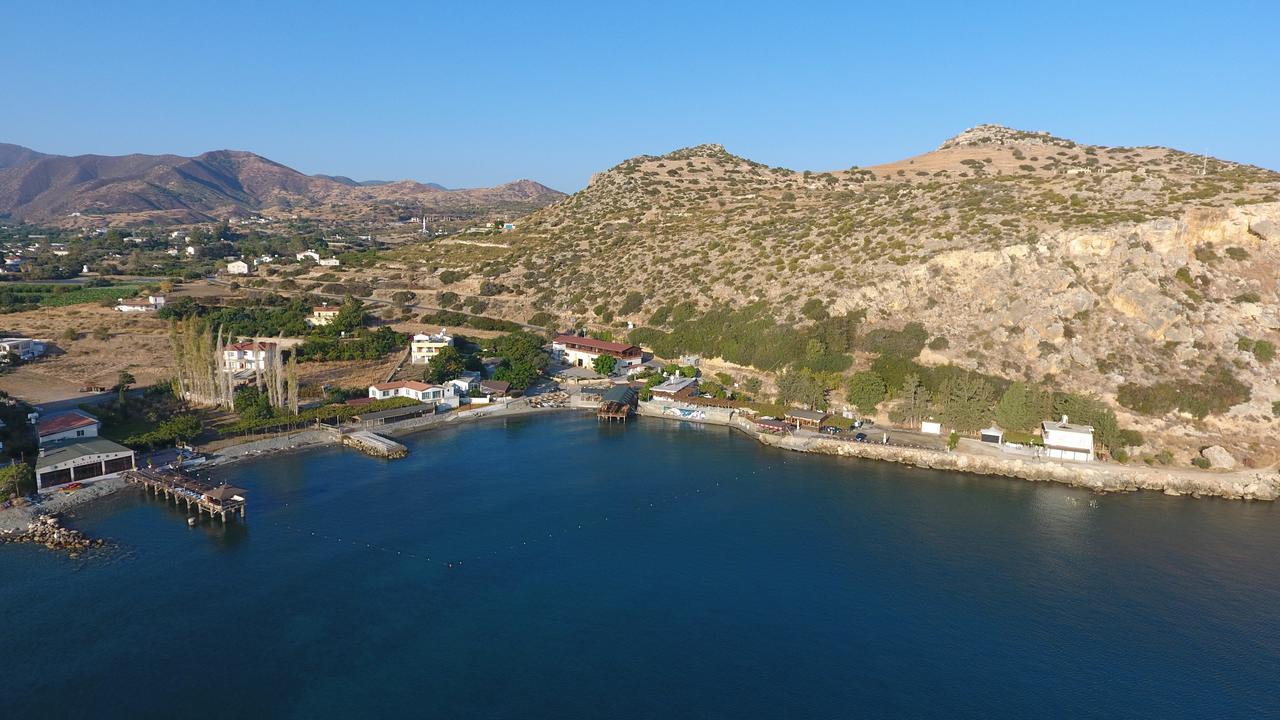 Vouni King Hotel Limnitis Exteriér fotografie